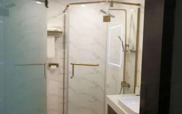 7 Days Inn Guangzhou Chenjiaci Subway Station Second Branch