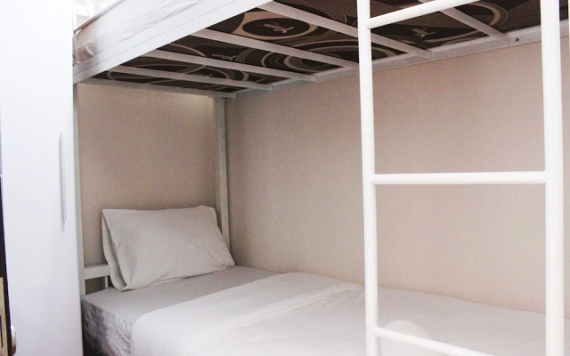 Comfy 2BR Apartment at Grand Asia Afrika Residence