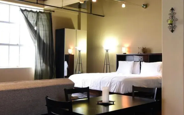 Historic Downtown Loft
