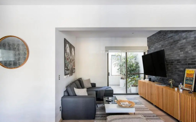 La Condesa Vogue & Trendy Apartment by LiveMexicoCity