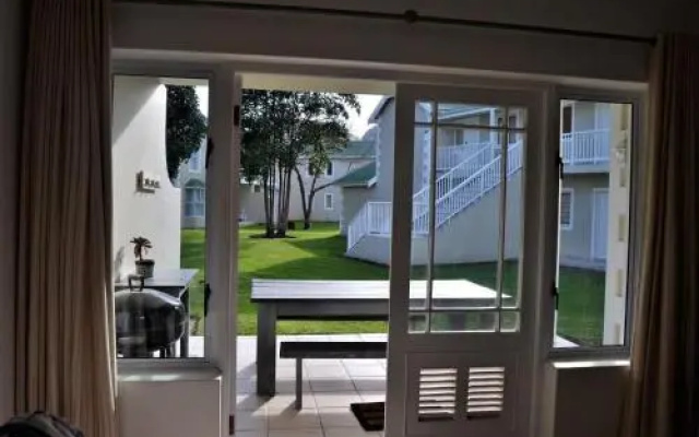 31 Riverclub Villas