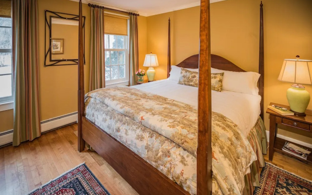 The Dorset Inn