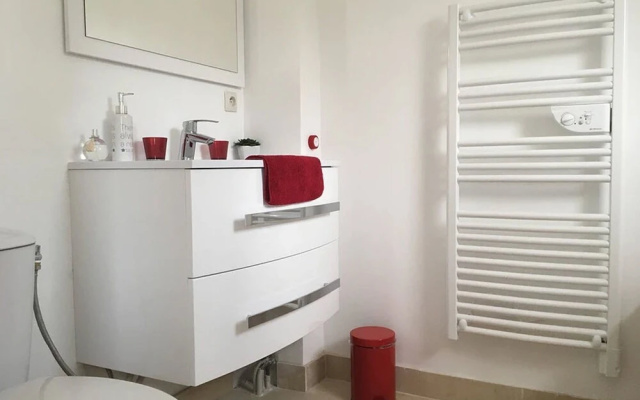 Chambres dHotes Des Tours A La Rochelle