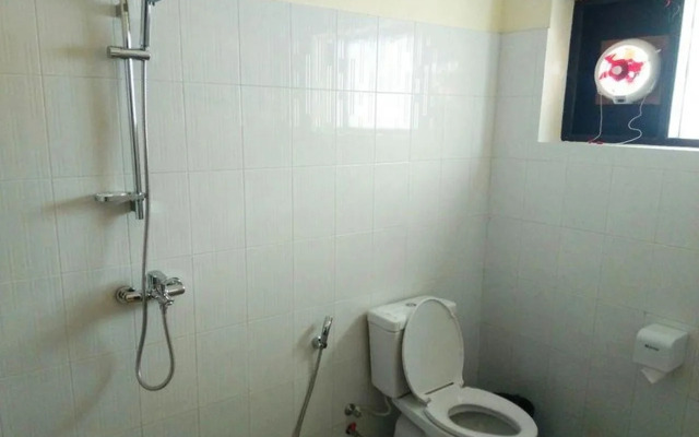 Central Hotel Ngwe Saung