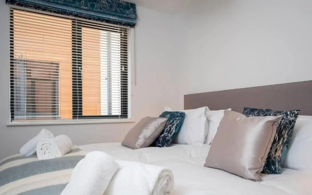 This Apartment is No Longer Available