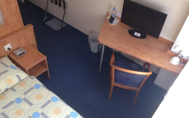 Budget Motel Self Check-in