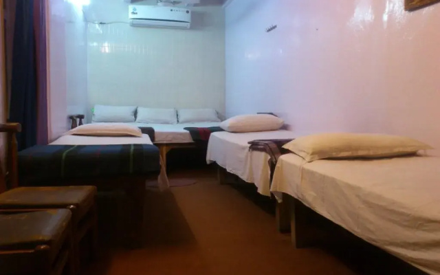 Golden Lodge