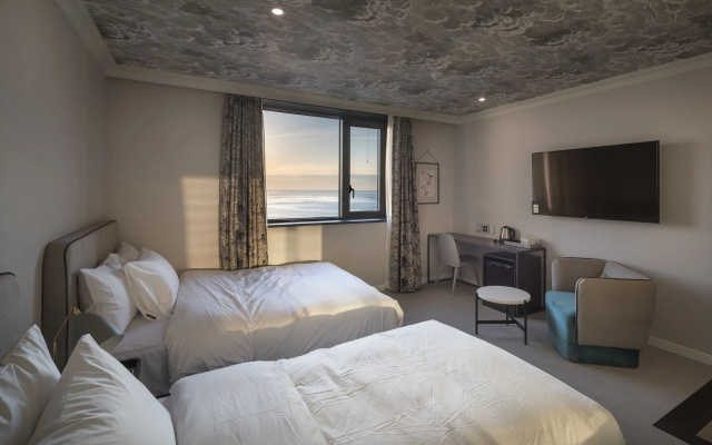 Brown Dot Hotel Songjeong