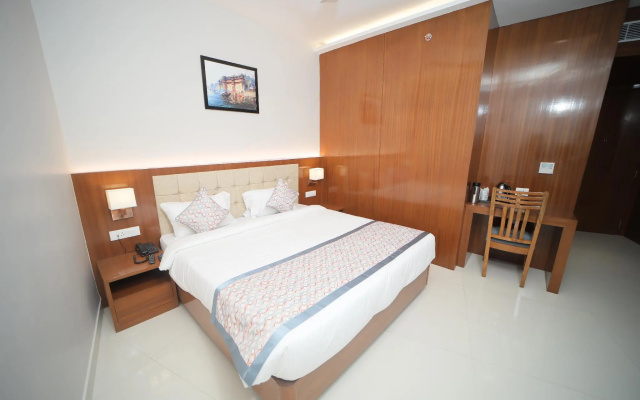 Hotel Veda By RKS