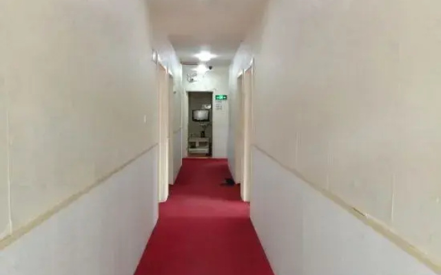 Hefeng Hotel