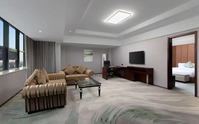 Wyndham Garden Qianjiang Downtown