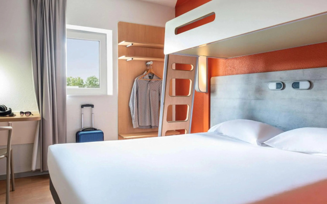 ibis budget Grigny Centre