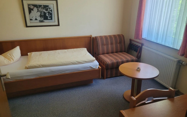 EMS Hotel