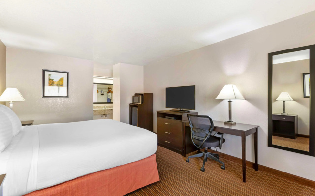Best Western Sawmill Inn