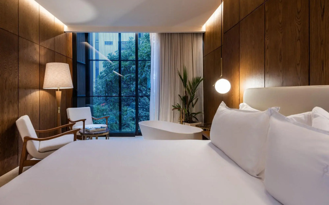 Elcielo Hotel & Restaurant
