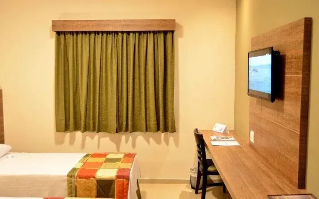 Hotel Matão Othon Suites