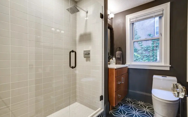 Pet-friendly Saint Paul Rental Near Downtown!