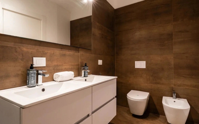 Frizzcaf Loft by Wonderful Italy
