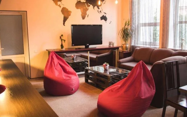 VIN-HOSTEL