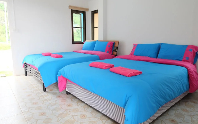 Moonshadow Resort