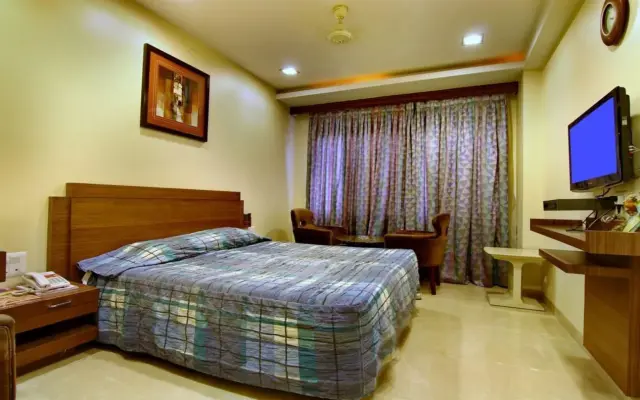 Royal Inn
