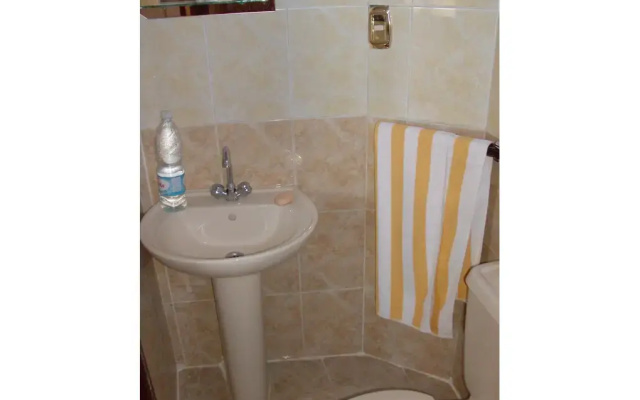 Sakkara Inn Hotel