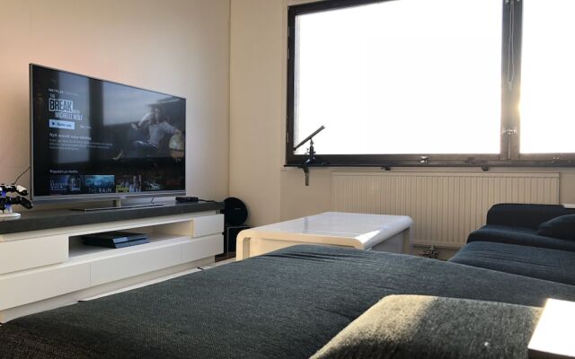 Апартаменты Modern Premium Studio Apartment комната для гостей