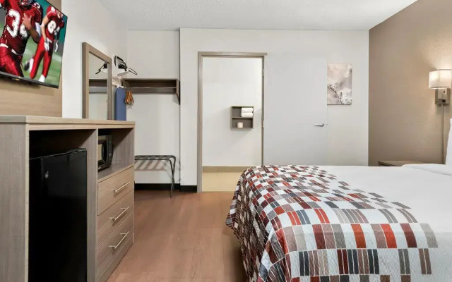Red Roof Inn Auburn Hills