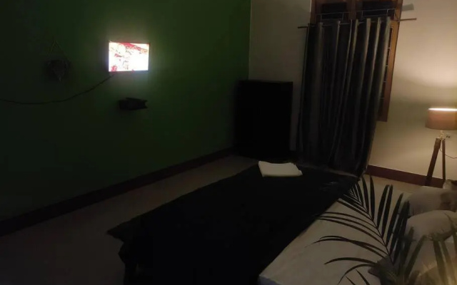Aashna home