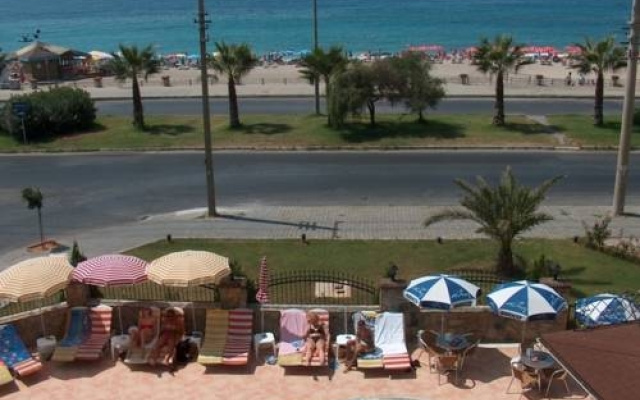 Akya Apart Hotel