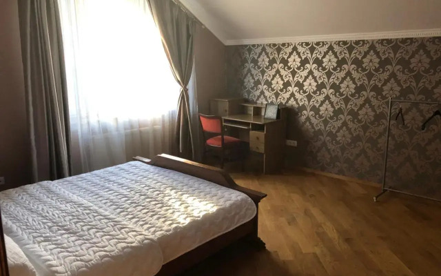 Victory guest house