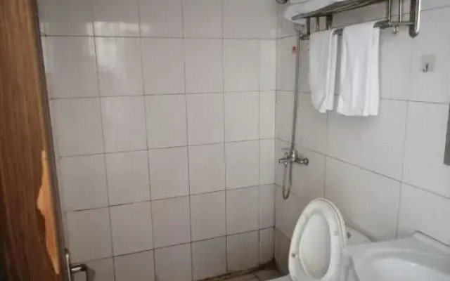 Hanqin Business Hotel
