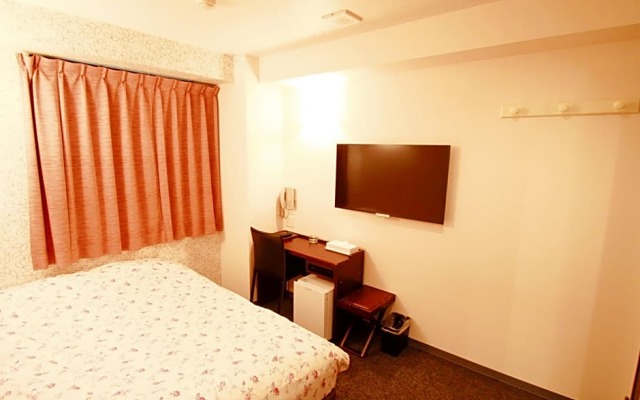 Toyama Town Hotel Тояма комната для гостей