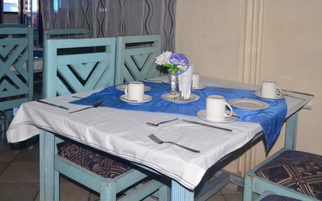 Blue Towers Hotel