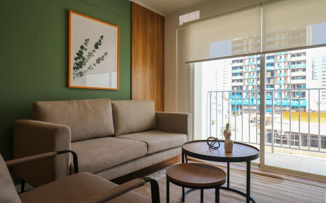 w Curated Urban 2BR w Balcony in Miraflores