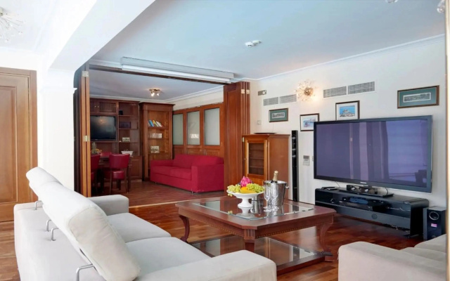 Limassol Beachfront Holiday Villa
