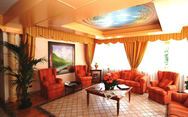 HG Hotel Italia