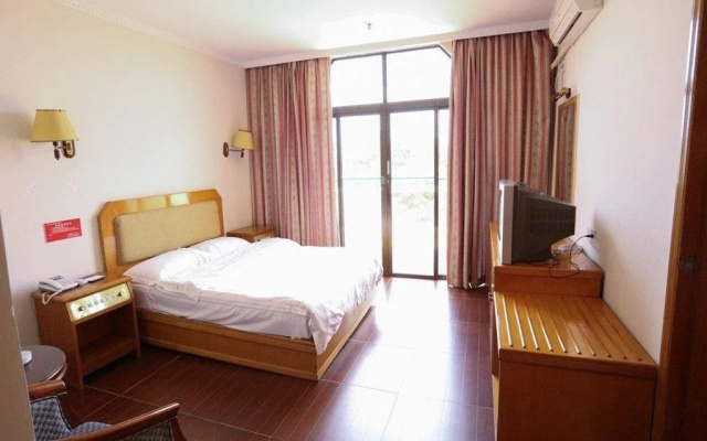 Zhuhai Yujingwan Holiday Hotel