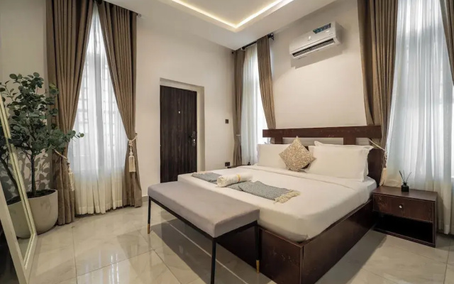George Residence Ologolo Lekki
