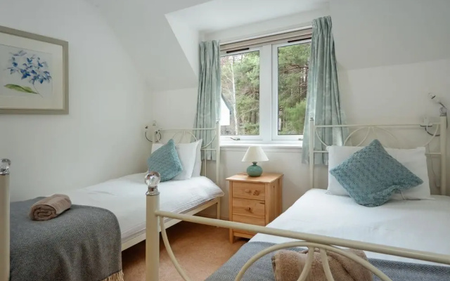 Woodlands Cottage
