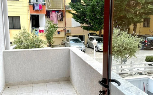 Tns Apartment Durres