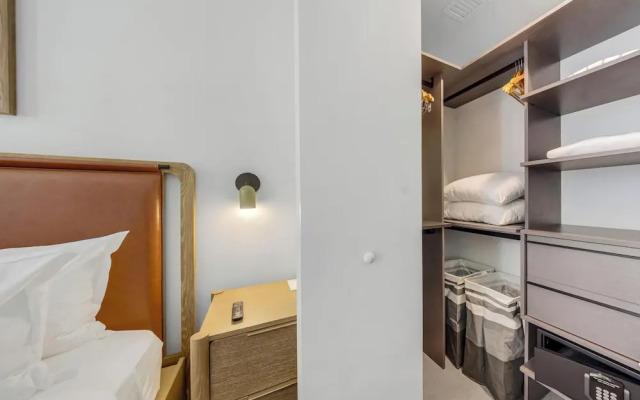 Elite 1BR & Rooftop Pool in Miami