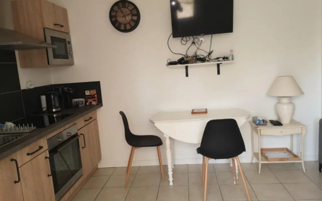 Appartement 2 pièces avec terrasse proche mer et commerces
