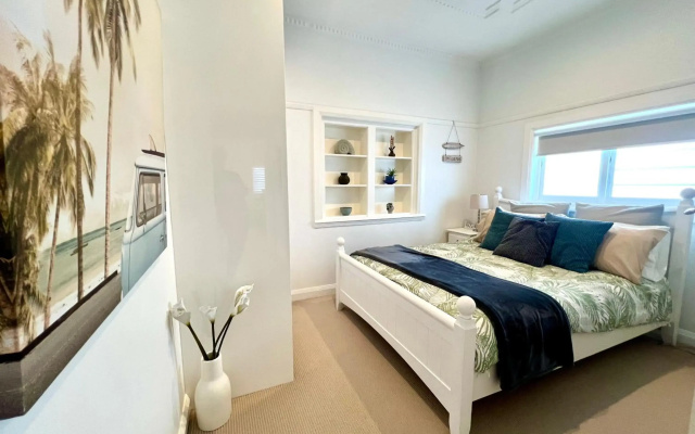 Manly Family-Friendly Getaway- stroll to beach, cafes, parks
