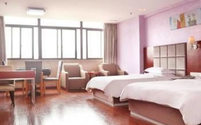 Wanghui Minhang Hotel