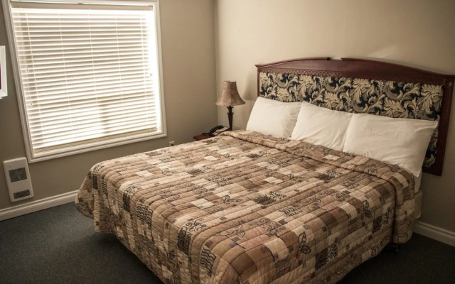 Tr Hotel And Suites