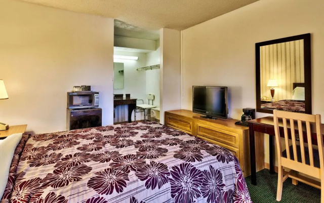 Casco Bay Hotel Portland Airport - Maine Mall, an Ascend Collection Hotel
