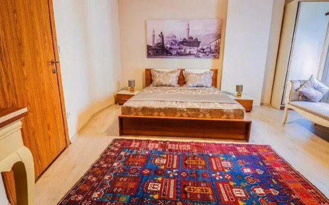 Hotel Million Old City