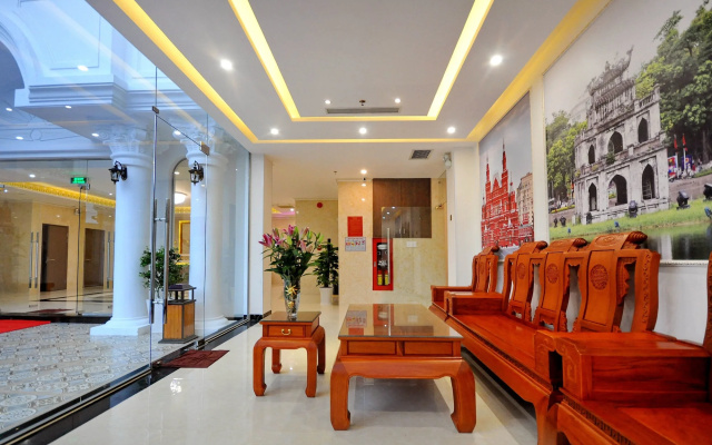 Crown Nguyen Hoang Hotel