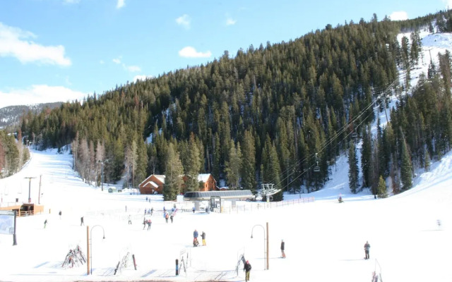 Slopeside 2773